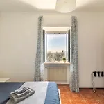 Casa Lucia - *
