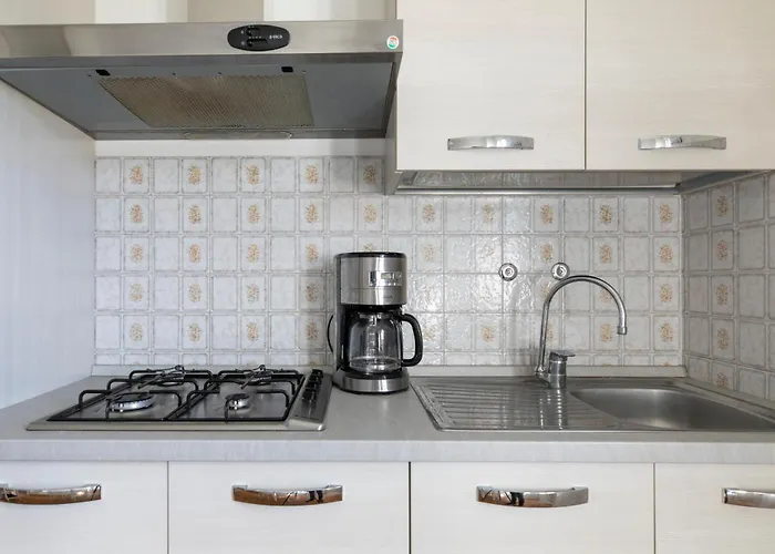 Casa Lucia - *
